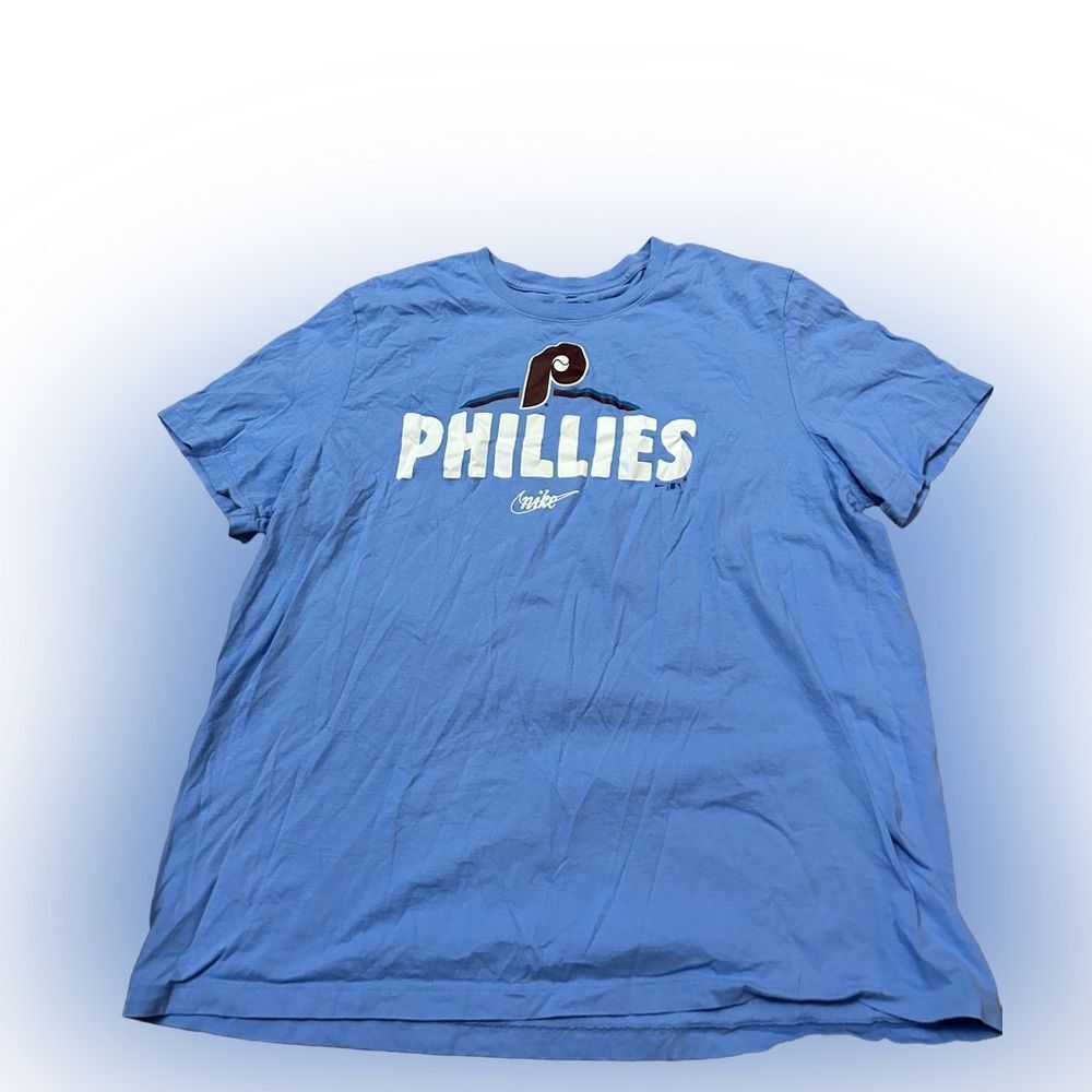 Nike Philadelphia PhilliesāT-shirt